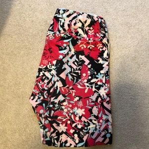 LuLaRoe OS leggings